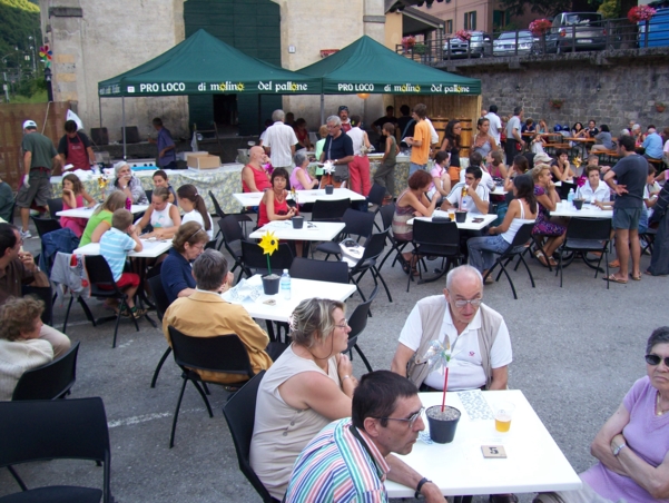  Image name: Estate34.jpg 
 width: 601 pixel 
 height: 452 pixel 
 Size: 274161 bytes 
 Click to enlarge 